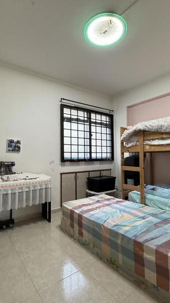664 Woodlands Ring Road, 664 Woodlands Ring Road, Admiralty / Woodlands, 3 Bedrooms, 1,087 sqft, HDB Flat For Sale, by Ariel Ng 黄笠屏, 500244803 - Bedroom - PropertyGuru.com.sg