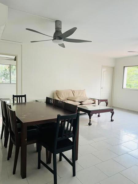 450 Pasir Ris Drive 6, 450 Pasir Ris Drive 6, 3 Bedrooms, 1,119 sqft, HDB Flat For Rent, by Jannet He, 500244832 - Living Room - PropertyGuru.com.sg