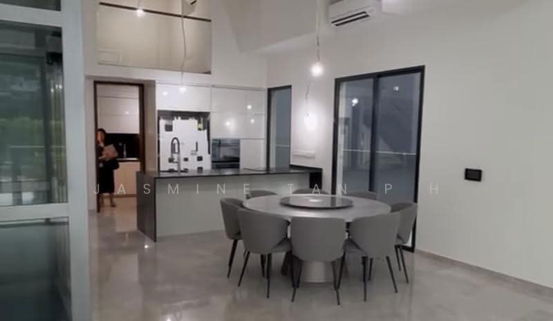 Belgravia Ace, 100 Belgravia Drive, 5 Bedrooms, 4,370 sqft, Semi-Detached House For Sale, by Jasmine Tan P H, 500244840 - Kitchen - PropertyGuru.com.sg