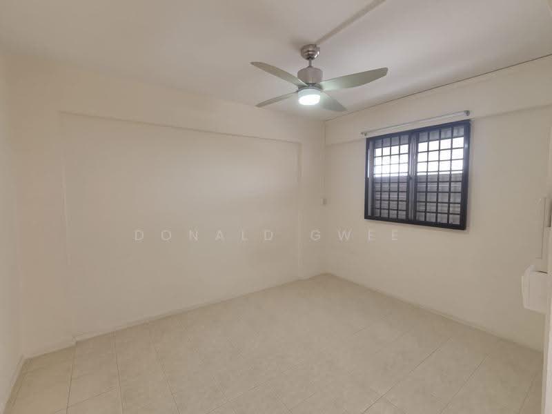 204 Tampines Street 21, 204 Tampines Street 21, 2 Bedrooms, 646 sqft, HDB Flat For Sale, by Donald Gwee, 500244842 - Interior - PropertyGuru.com.sg
