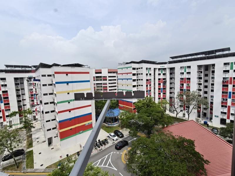 204 Tampines Street 21, 204 Tampines Street 21, 2 Bedrooms, 646 sqft, HDB Flat For Sale, by Donald Gwee, 500244842 - Exterior - PropertyGuru.com.sg