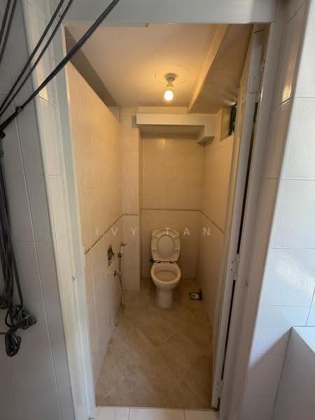 Everton Road, Everton Road, 2 Bedrooms, 1,000 sqft, Conservation House For Rent, by Ivy Tan, 500244844 - PropertyGuru.com.sg