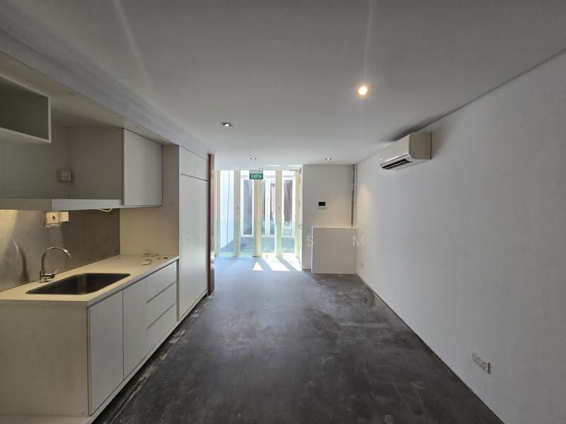 Mohamed Sultan, Mohamed Sultan Road, 796 sqft, Office For Rent, by Chia S M, 500244863 - Kitchen - CommercialGuru.com.sg