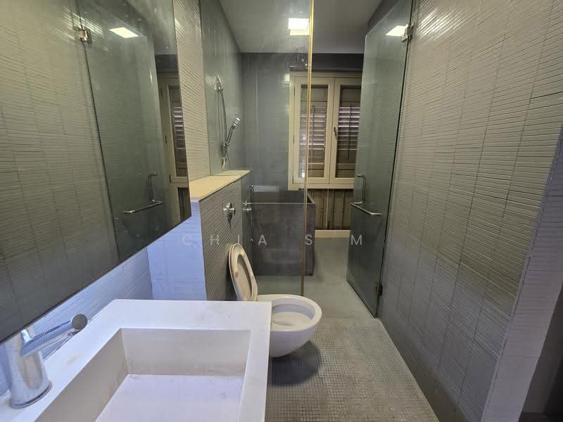 Mohamed Sultan, Mohamed Sultan Road, 796 sqft, Office For Rent, by Chia S M, 500244863 - Bathroom - CommercialGuru.com.sg