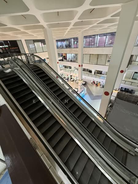 Upper Serangoon Shopping Centre, 756 Upper Serangoon Road, Hougang / Punggol / Sengkang, 204 sqft, Other Retail For Rent, by Kevin Koh, 500244872 - Interior - CommercialGuru.com.sg