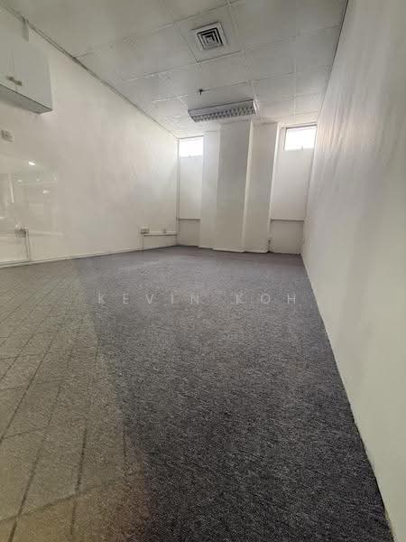 Upper Serangoon Shopping Centre, 756 Upper Serangoon Road, Hougang / Punggol / Sengkang, 204 sqft, Other Retail For Rent, by Kevin Koh, 500244872 - Interior - CommercialGuru.com.sg