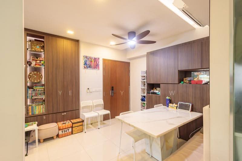 The Visionaire, 188 Canberra Drive, 3 Bedrooms, 980 sqft, Condominium For Sale, by Yee Bey Liew, 500244883 - Dining - PropertyGuru.com.sg