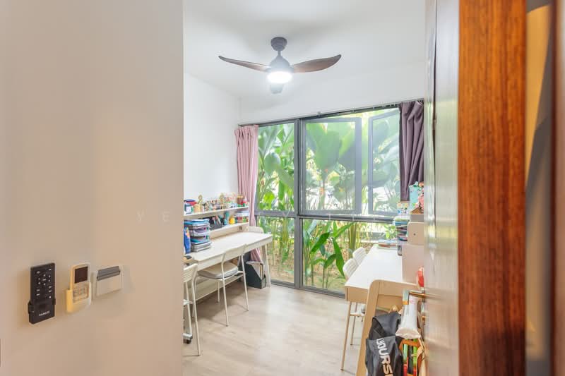 The Visionaire, 188 Canberra Drive, 3 Bedrooms, 980 sqft, Condominium For Sale, by Yee Bey Liew, 500244883 - Bedroom 2 - PropertyGuru.com.sg