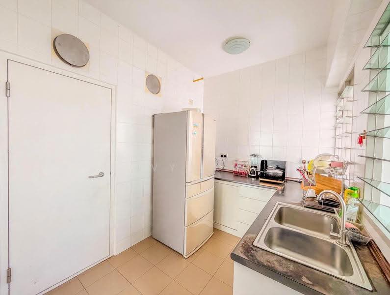 127A Kim Tian Road, 127A Kim Tian Road, 3 Bedrooms, 1,001 sqft, HDB Flat For Sale, by Ivy Lim, 500244901 - Kitchen - PropertyGuru.com.sg