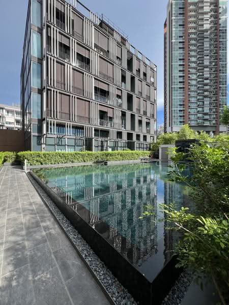 Petit Jervois, 33 Jervois Road, 2 Bedrooms, 818 sqft, Condominium For Rent, by Thong Seck Tan, 500244904 - Swimming Pool - PropertyGuru.com.sg