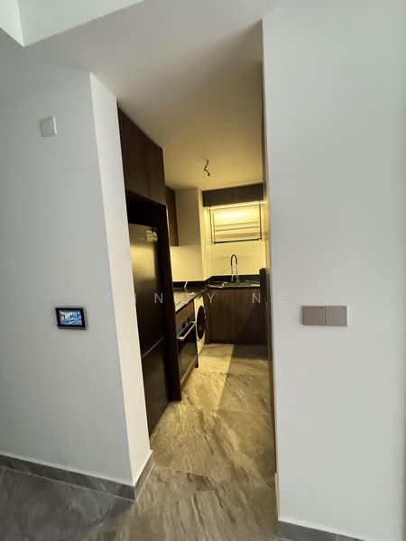 The Commodore, 61 Canberra Drive, 2 Bedrooms, 624 sqft, Condominium For Sale, by Cindy Ng, 500244911 - Kitchen - PropertyGuru.com.sg