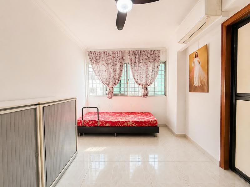 44 Lorong 5 Toa Payoh, 44 Lorong 5 Toa Payoh, 4 Bedrooms, 1,302 sqft, HDB Flat For Sale, by Jan Tay, 500244918 - PropertyGuru.com.sg