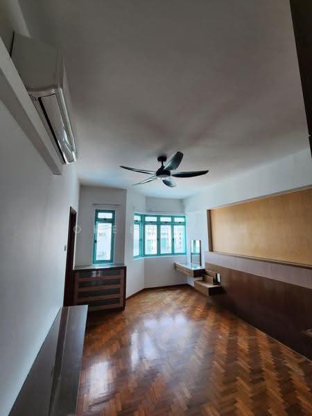 Ballota Park Condo, 152 Mariam Way, 6 Bedrooms, 1,701 sqft, Condominium For Rent, by Doreen Heng, 500244922 - Living Room - PropertyGuru.com.sg