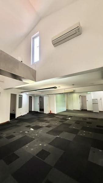 South Bridge Road, 198-198B South Bridge Road, Boat Quay / Raffles Place / Marina, 3,185 sqft, Shop / Shophouse For Rent, by Lee Gin Leong, 500244927 - Interior - CommercialGuru.com.sg