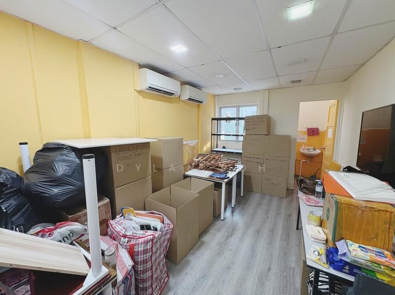 727 ANG MO KIO AVENUE 6, Ang Mo Kio / Bishan / Thomson, 893 sqft, Shop / Shophouse For Rent, by Dylan Poh, 500244929 - Interior - CommercialGuru.com.sg