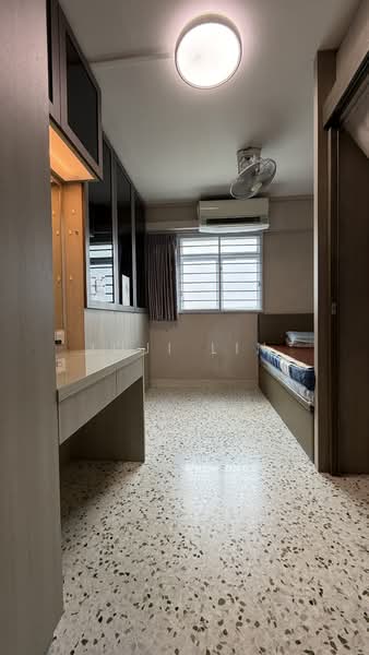 3 Lorong Lew Lian, 3 Lorong Lew Lian, 2 Bedrooms, 779 sqft, HDB Flat For Sale, by Joji Lin, 500244930 - Bedroom - PropertyGuru.com.sg