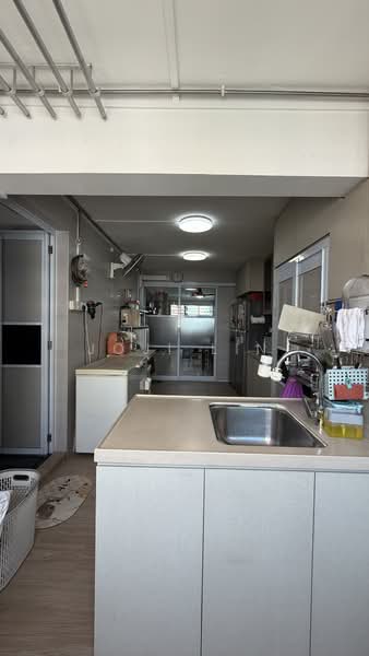 3 Lorong Lew Lian, 3 Lorong Lew Lian, 2 Bedrooms, 779 sqft, HDB Flat For Sale, by Joji Lin, 500244930 - Kitchen - PropertyGuru.com.sg