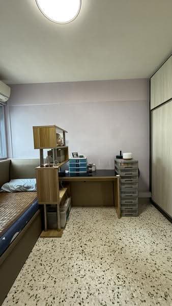 3 Lorong Lew Lian, 3 Lorong Lew Lian, 2 Bedrooms, 779 sqft, HDB Flat For Sale, by Joji Lin, 500244930 - Bedroom - PropertyGuru.com.sg