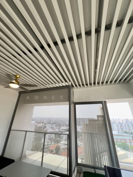 Kovan Regency, 2 Kovan Rise, 2 Bedrooms, 990 sqft, Condominium For Sale, by Agnes Heng, 500244936 - Covered Upper Terrace - PropertyGuru.com.sg