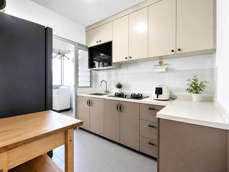 377 Bukit Batok Street 31, 377 Bukit Batok Street 31, Dairy Farm / Bukit Panjang / Choa Chu Kang, 2 Bedrooms, 721 sqft, HDB Flat For Sale, by Michelle Lee, 500244944 - Kitchen - PropertyGuru.com.sg