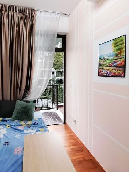 Varsity Park Condominium, 62 West Coast Road, 3 Bedrooms, 1,399 sqft, Condominium For Sale, by Andrew Yew, 500244949 - Balcony - PropertyGuru.com.sg