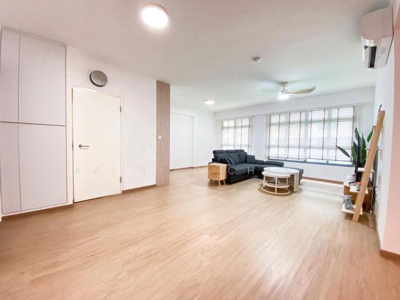 622B Tampines Avenue 12, 622B Tampines Avenue 12, 3 Bedrooms, 1,216 sqft, HDB Flat For Rent, by Kai Ting Cheng, 500244950 - Living Room - PropertyGuru.com.sg