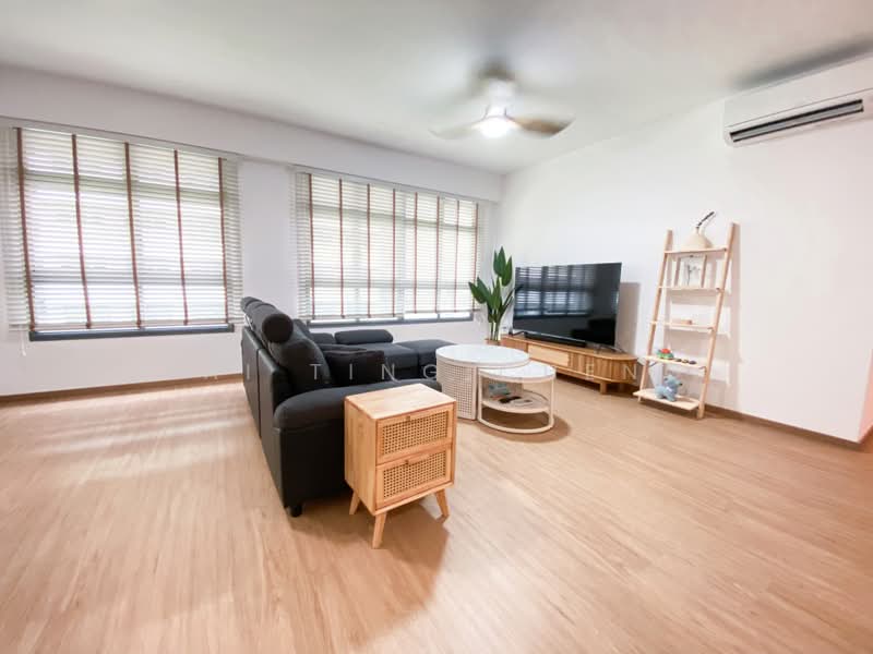 622B Tampines Avenue 12, 622B Tampines Avenue 12, 3 Bedrooms, 1,216 sqft, HDB Flat For Rent, by Kai Ting Cheng, 500244950 - Living Room - PropertyGuru.com.sg