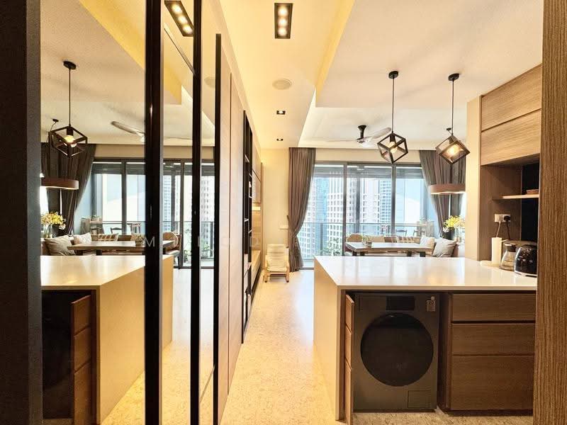Echelon, 9 Alexandra View, 3 Bedrooms, 861 sqft, Condominium For Sale, by Melody Liew, 500244969 - PropertyGuru.com.sg