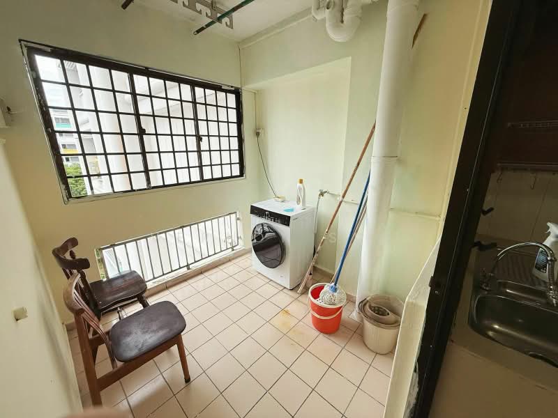 898B Woodlands Drive 50, 898B Woodlands Drive 50, Admiralty / Woodlands, 3 Bedrooms, 1,076 sqft, HDB Flat For Sale, by Vernon Sun, 500244982 - Yard - PropertyGuru.com.sg