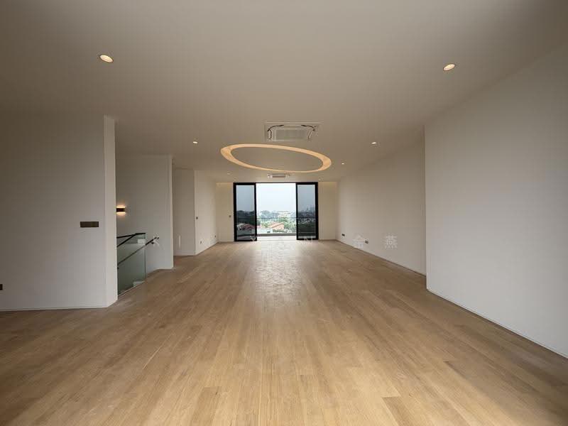 Brand New & Luxury, 5 levels with Lift & Pool, grand living hall with super high ceiling, walk to Tan Kah Kee MRT - call 8130 3636 to view now!, Newton / Novena, 6 Bedrooms, 9,600 sqft, Bungalow House For Sale, by Kim Yan 金燕, 500244988 - Living Room - PropertyGuru.com.sg