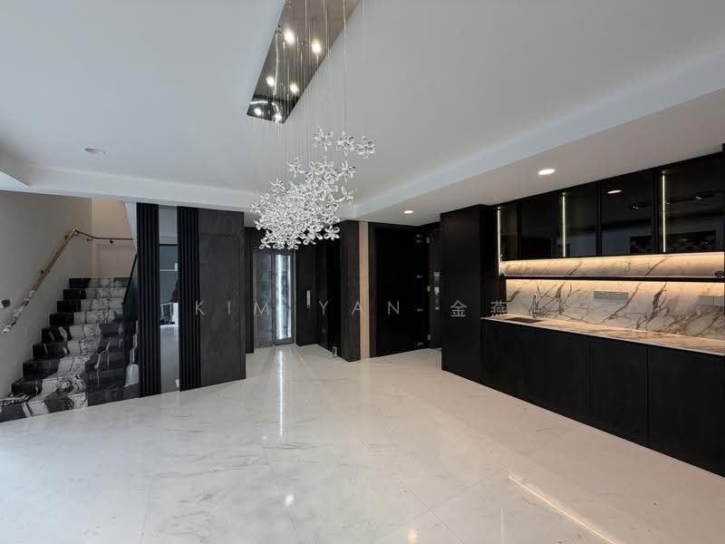 Brand New & Luxury, 5 levels with Lift & Pool, grand living hall with super high ceiling, walk to Tan Kah Kee MRT - call 8130 3636 to view now!, Newton / Novena, 6 Bedrooms, 9,600 sqft, Bungalow House For Sale, by Kim Yan 金燕, 500244988 - Kitchen - PropertyGuru.com.sg
