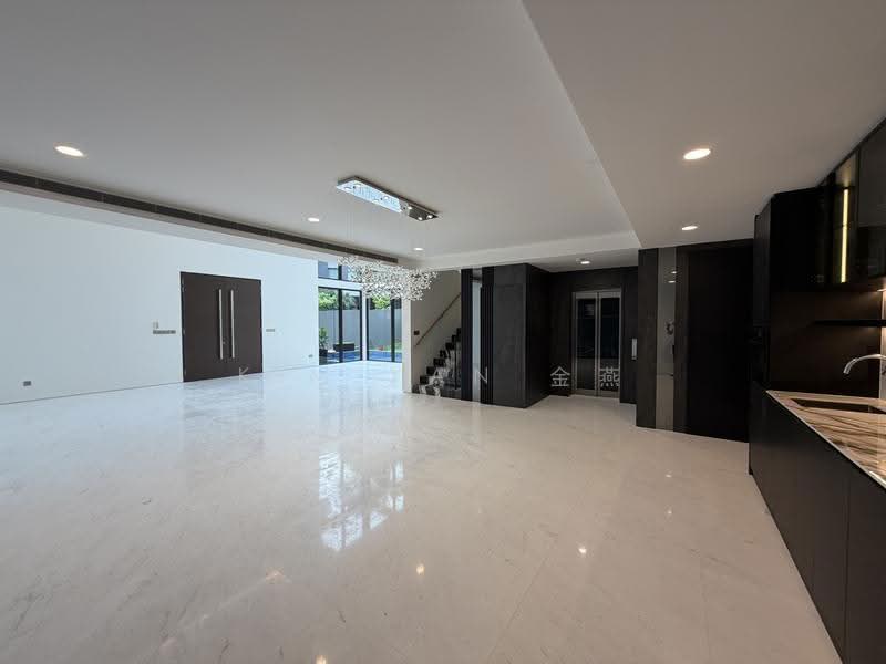 Brand New & Luxury, 5 levels with Lift & Pool, grand living hall with super high ceiling, walk to Tan Kah Kee MRT - call 8130 3636 to view now!, Newton / Novena, 6 Bedrooms, 9,600 sqft, Bungalow House For Sale, by Kim Yan 金燕, 500244988 - Living Room - PropertyGuru.com.sg