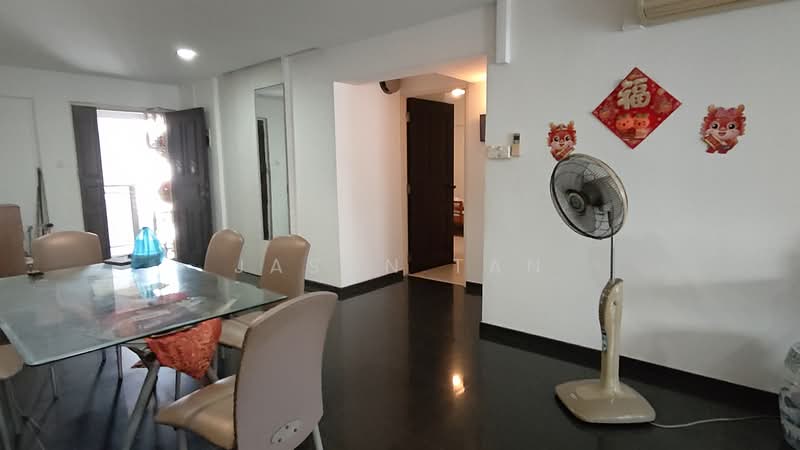 620 Bukit Batok Central, 620 Bukit Batok Central, 3 Bedrooms, 1,184 sqft, HDB Flat For Sale, by Jason Tan, 500244994 - Dining Room - PropertyGuru.com.sg