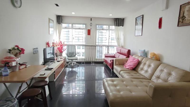 620 Bukit Batok Central, 620 Bukit Batok Central, 3 Bedrooms, 1,184 sqft, HDB Flat For Sale, by Jason Tan, 500244994 - Living Room - PropertyGuru.com.sg