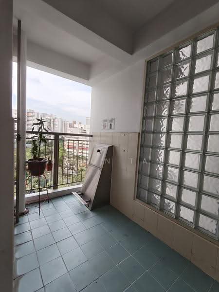 620 Bukit Batok Central, 620 Bukit Batok Central, 3 Bedrooms, 1,184 sqft, HDB Flat For Sale, by Jason Tan, 500244994 - Balcony - PropertyGuru.com.sg