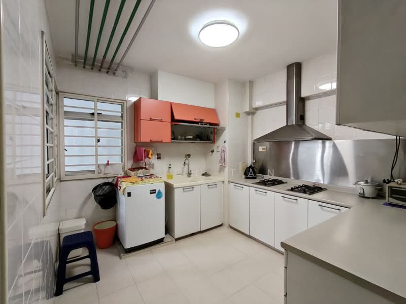620 Bukit Batok Central, 620 Bukit Batok Central, 3 Bedrooms, 1,184 sqft, HDB Flat For Sale, by Jason Tan, 500244994 - Kitchen - PropertyGuru.com.sg