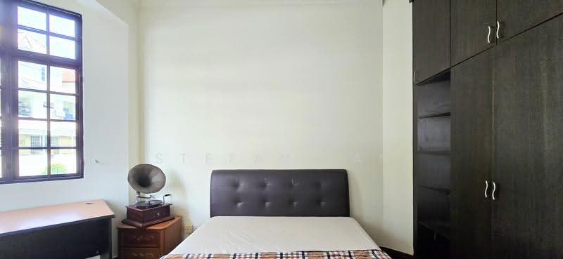 Limau Park, 22 Jalan Limau Bali, Room Rental, 160 sqft, Condominium For Rent, by Stefan Tan, 500244996 - Bedroom - PropertyGuru.com.sg