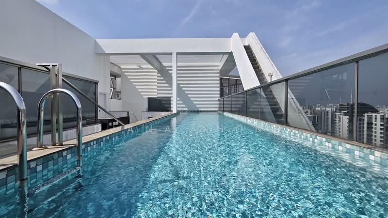 Trilight, 9 Newton Road, Newton / Novena, 4 Bedrooms, 5,802 sqft, Condominium For Sale, by Diana Chong, 500244999 - Pool - PropertyGuru.com.sg