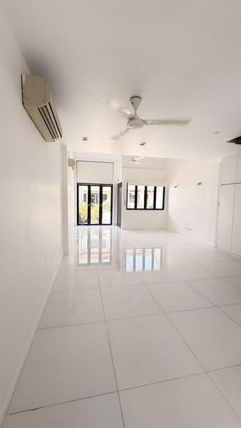 Joo Chiat, Joo Chiat Terrace, 1 Bedroom, 1,800 sqft, Terraced House For Sale, by Joy Toh, 500245008 - Living Room - PropertyGuru.com.sg