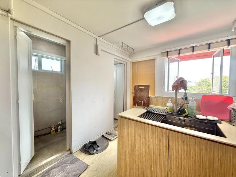 11 Holland Drive, 11 Holland Drive, 2 Bedrooms, 786 sqft, HDB Flat For Sale, by Kenneth Yeo, 500245009 - PropertyGuru.com.sg