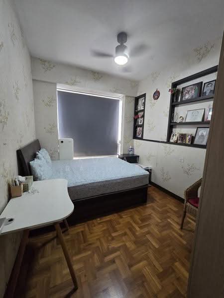 La Casa, 62 Woodlands Drive 16, 3 Bedrooms, 1,163 sqft, Condominium For Rent, by Komal Rathore, 500245024 - Bedroom - PropertyGuru.com.sg
