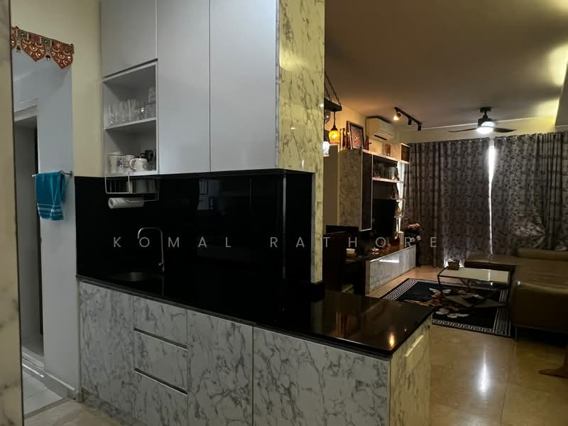 La Casa, 62 Woodlands Drive 16, 3 Bedrooms, 1,163 sqft, Condominium For Rent, by Komal Rathore, 500245024 - Kitchen - PropertyGuru.com.sg