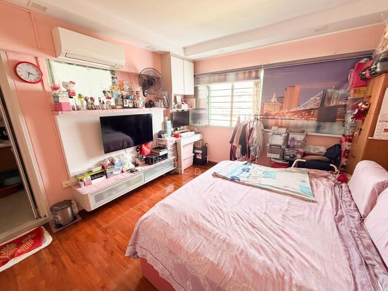 328 Yishun Ring Road, 328 Yishun Ring Road, Sembawang / Yishun, 4 Bedrooms, 1,571 sqft, HDB Flat For Sale, by JOREEN LIM, 500245032 - Bedroom - PropertyGuru.com.sg