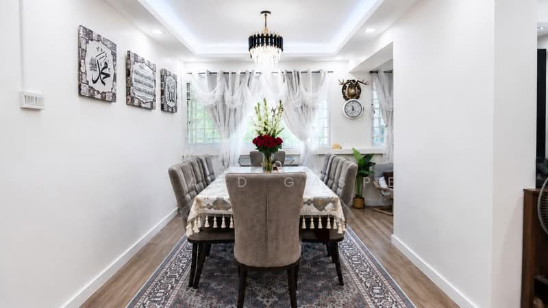879 Woodlands Street 82, 879 Woodlands Street 82, Admiralty / Woodlands, 4 Bedrooms, 1,345 sqft, HDB Flat For Sale, by Gerald Gasper, 500245037 - Dining Room - PropertyGuru.com.sg