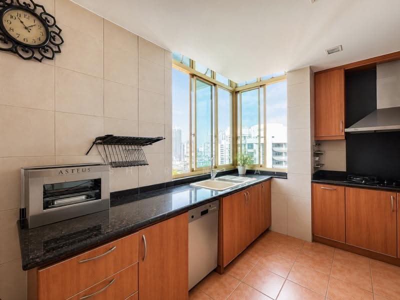 Melrose Park, 93 Kellock Road, 4 Bedrooms, 3,767 sqft, Condominium For Rent, by Sharon Tay, 500245046 - Kitchen - PropertyGuru.com.sg