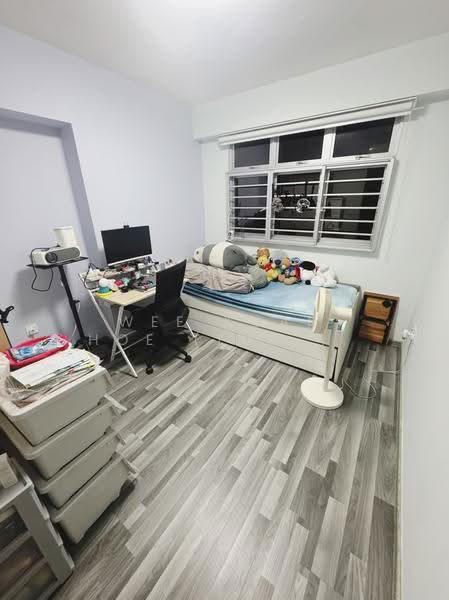 693A Woodlands Avenue 6, 693A Woodlands Avenue 6, 3 Bedrooms, 990 sqft, HDB Flat For Sale, by Wee Kuan Hoe (Eugene), 500245048 - Common Room 1 - PropertyGuru.com.sg