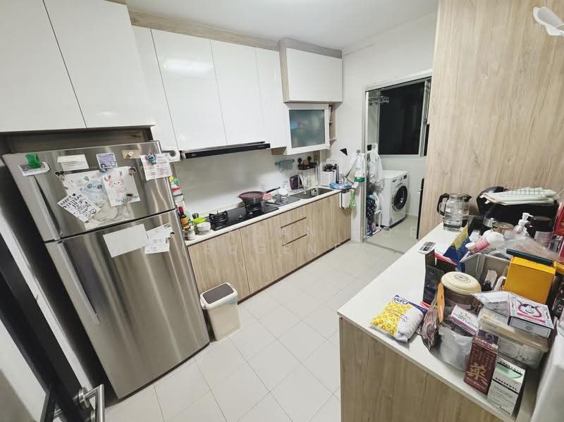 693A Woodlands Avenue 6, 693A Woodlands Avenue 6, 3 Bedrooms, 990 sqft, HDB Flat For Sale, by Wee Kuan Hoe (Eugene), 500245048 - Kitchen - PropertyGuru.com.sg