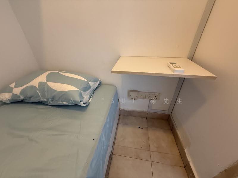 Cheap Bedroom @ Serangoon MRT, Serangoon Ave 2, Hougang / Punggol / Sengkang, Room Rental, 50 sqft, Condominium For Rent, by Alan Tsui 徐先生, 500245049 - Bedroom - PropertyGuru.com.sg
