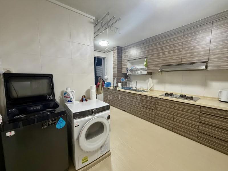 213 Petir Road, 213 Petir Road, Dairy Farm / Bukit Panjang / Choa Chu Kang, 3 Bedrooms, 1,313 sqft, HDB Flat For Sale, by Madeline Kuah, 500245054 - Kitchen - PropertyGuru.com.sg