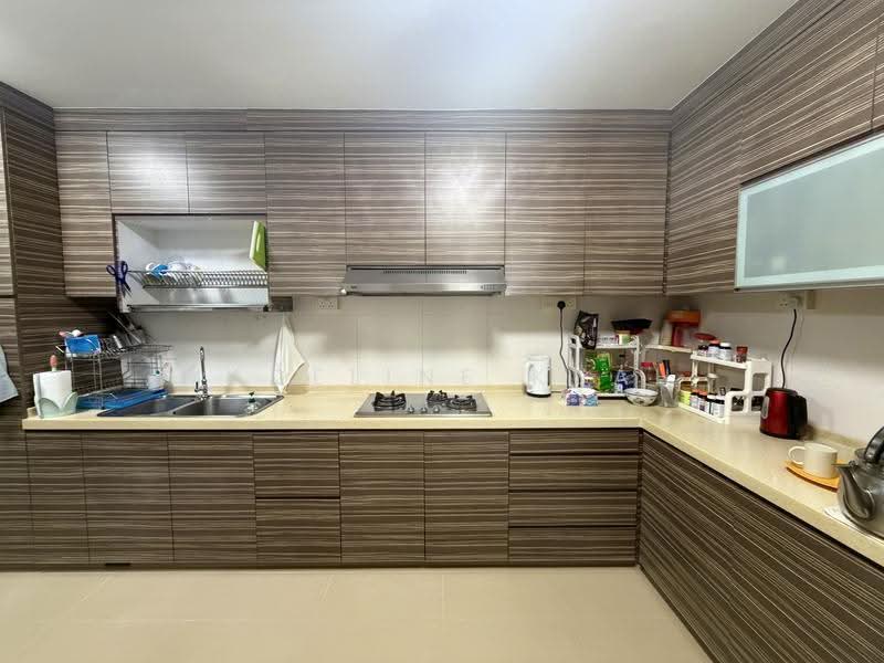 213 Petir Road, 213 Petir Road, Dairy Farm / Bukit Panjang / Choa Chu Kang, 3 Bedrooms, 1,313 sqft, HDB Flat For Sale, by Madeline Kuah, 500245054 - Kitchen - PropertyGuru.com.sg
